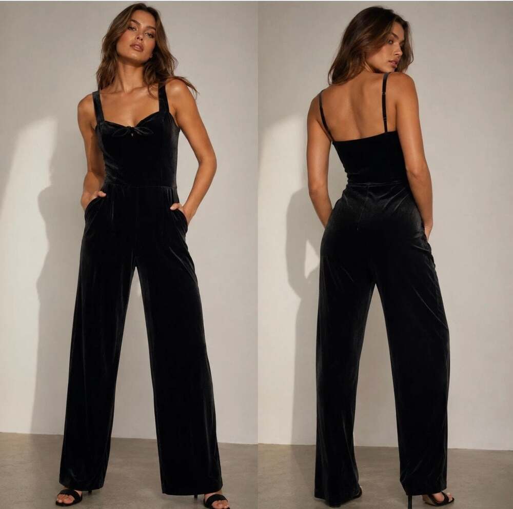 Abercrombie & Fitch Black Velvet Sleeveless Jumpsuit with Bow Detail